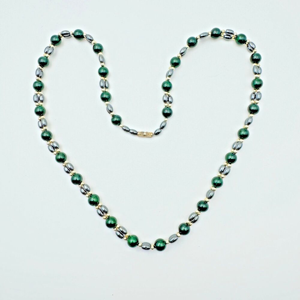 Green Necklace‎ St Patricks Day Round Bead w/ Silver Oval Beads Costume Jewelry